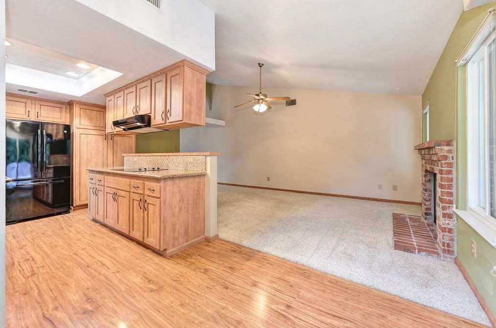 1541 Colonial Pkwy, Roseville CA  95661-7323 exterior