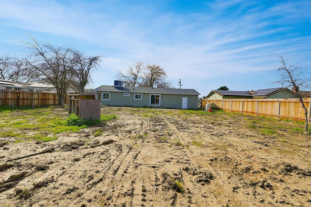 7341 Doc Adams Rd, Arboga CA  95901-3141 exterior