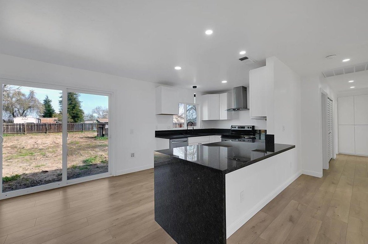 7341 Doc Adams Rd, Arboga CA  95901-3141 exterior