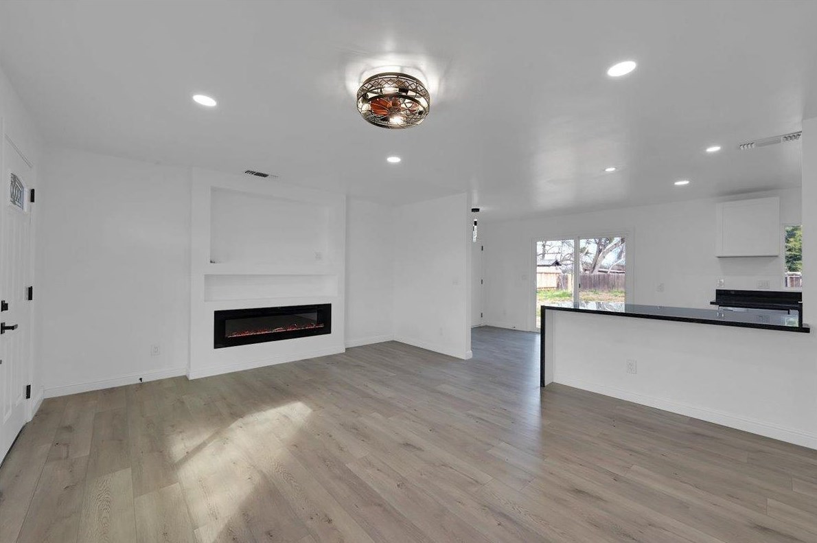 7341 Doc Adams Rd, Arboga CA  95901-3141 exterior