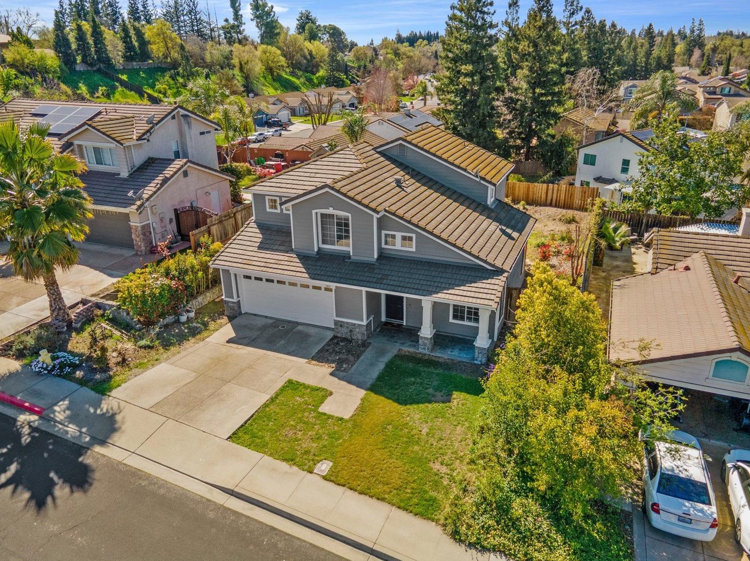 7011 Prestwick Dr, Riverbank CA  95367-3320 exterior