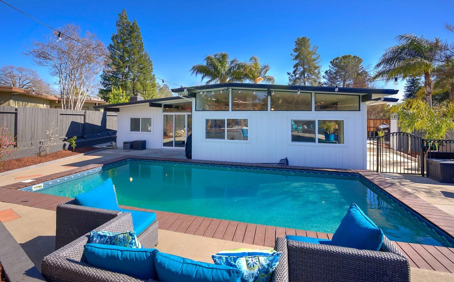 7728 Eastgate Ave, Citrus Heights CA  95610-7557 exterior