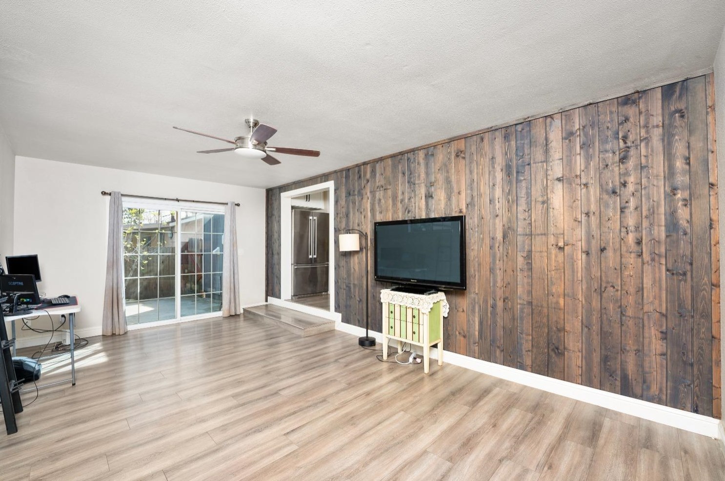 6826 Brookhaven Way, Citrus Heights CA  95621-6306 exterior