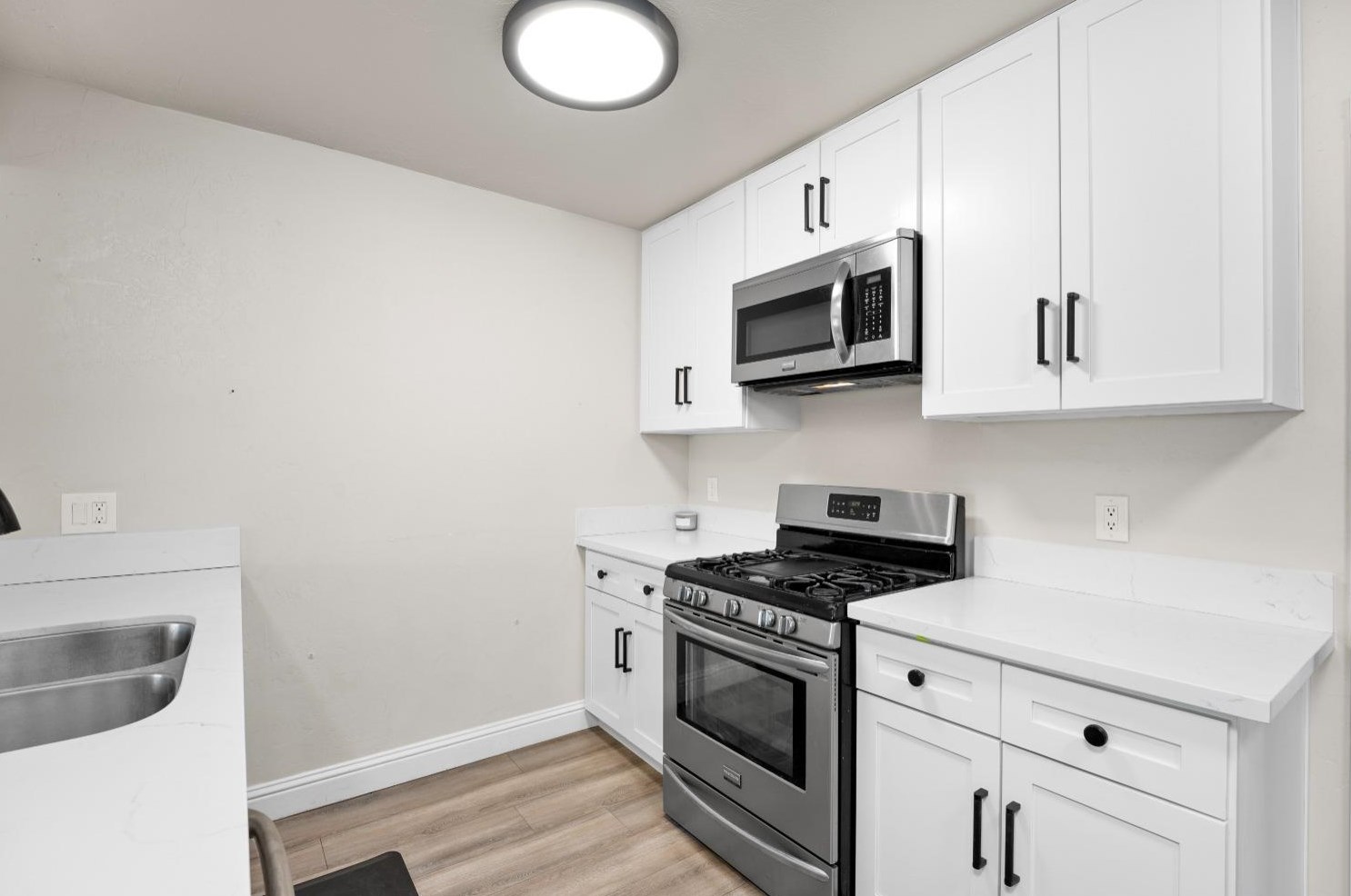 6826 Brookhaven Way, Citrus Heights CA  95621-6306 exterior