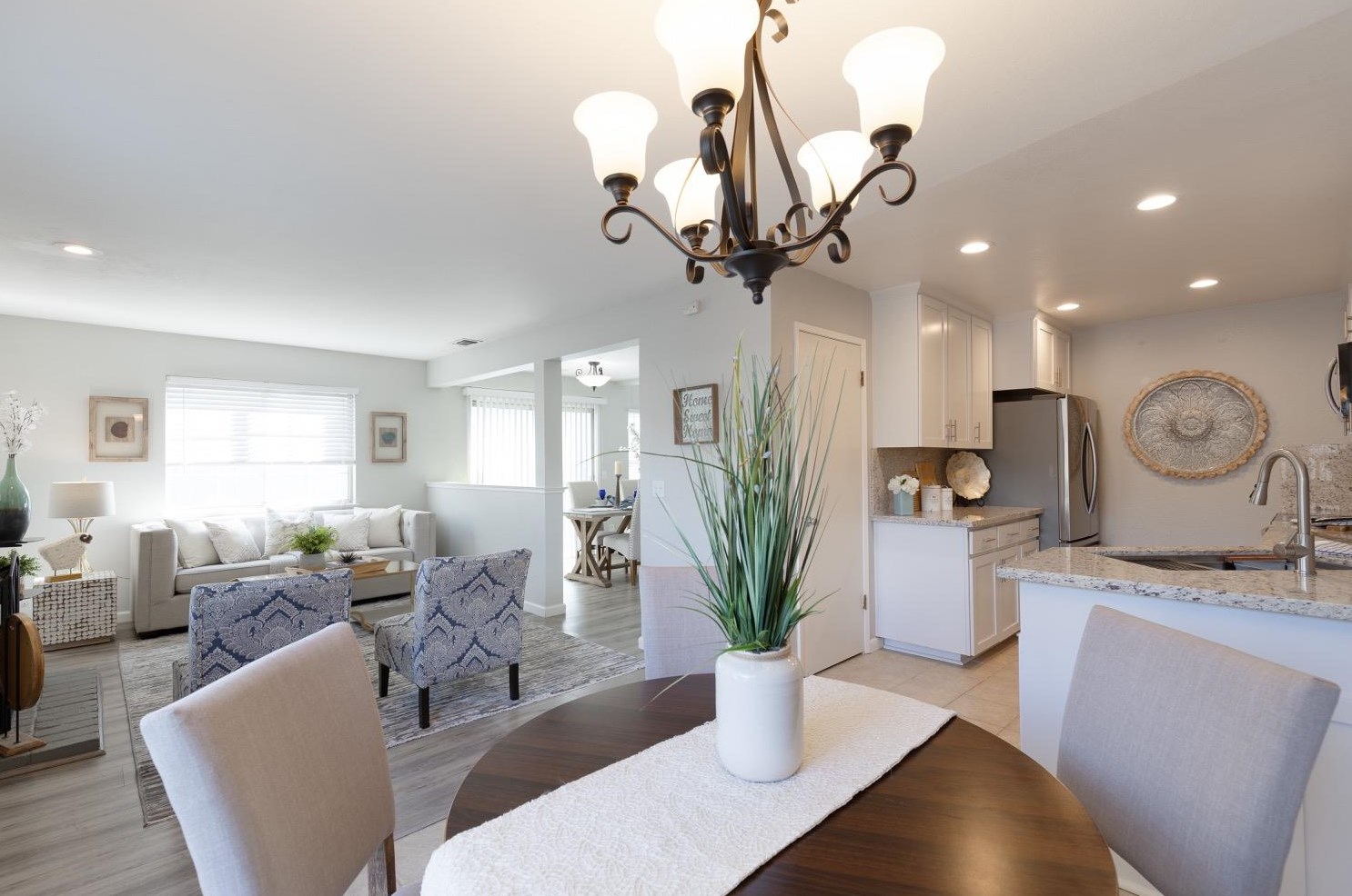 3028 Twin Creeks Ln, Rocklin CA  95677-3632 exterior