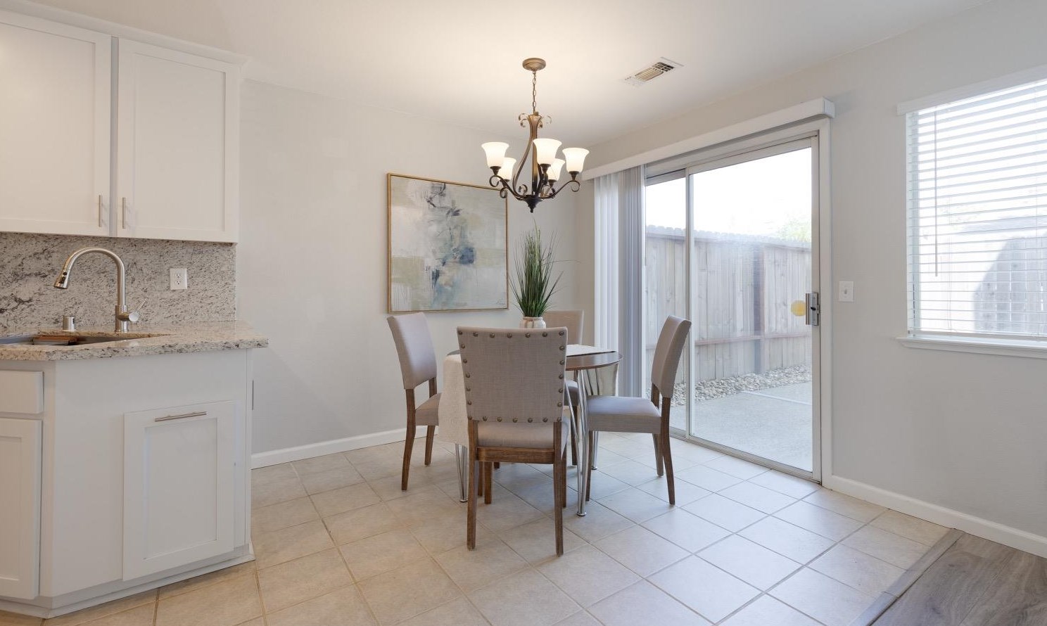 3028 Twin Creeks Ln, Rocklin CA  95677-3632 exterior