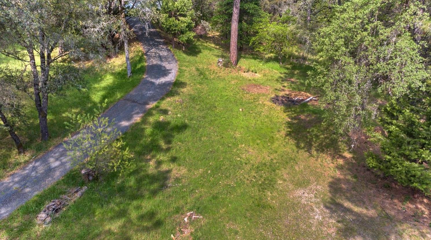 12928 Little Deer Creek Ln, Cherokee CA  95959-8919 exterior