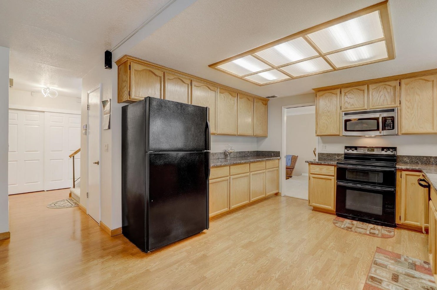 7201 Geowood Way, Citrus Heights CA  95610-3927 exterior