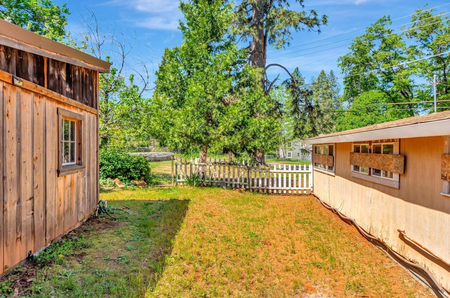 13195 Ridge Rd, Grass Valley CA  95945-4819 exterior