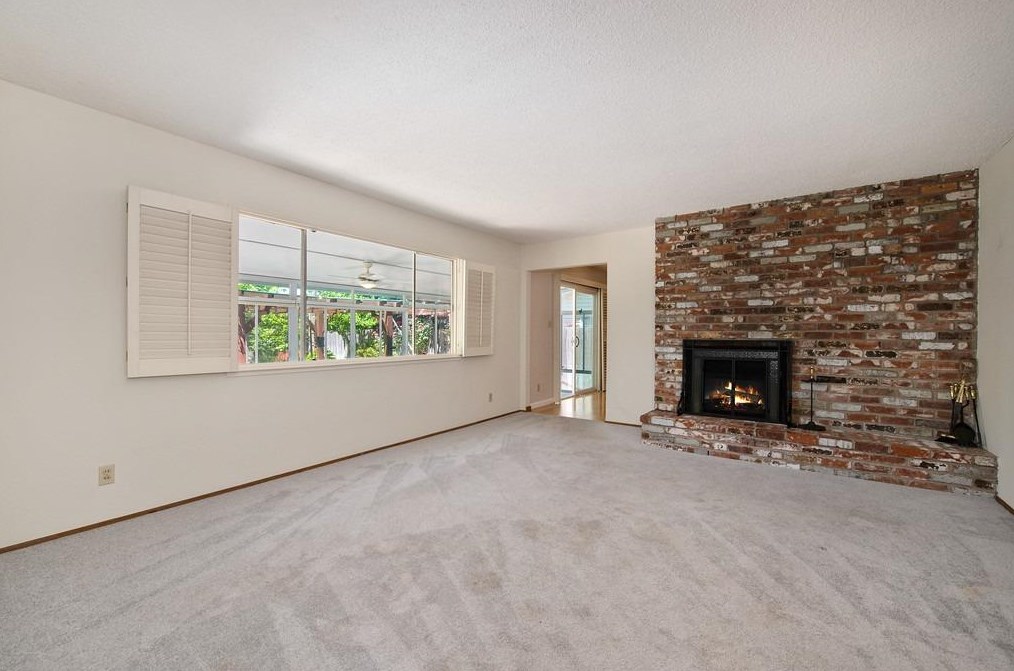 7236 Linda Sue Way, Citrus Heights CA  95621-7355 exterior