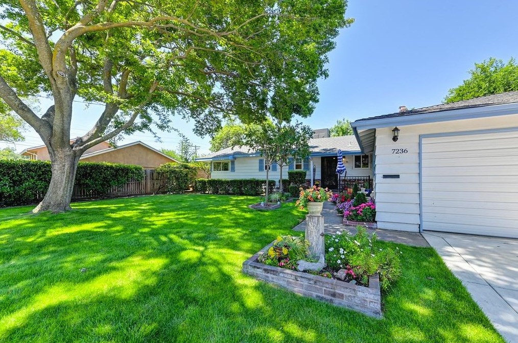 7236 Linda Sue Way, Citrus Heights CA  95621-7355 exterior