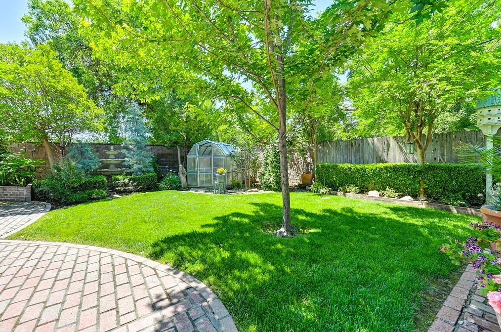 7236 Linda Sue Way, Citrus Heights CA  95621-7355 exterior