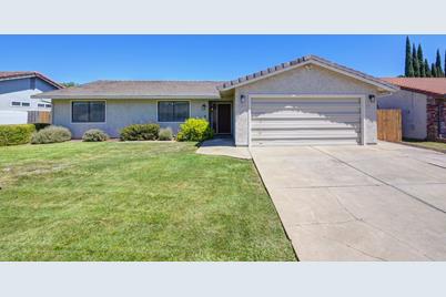 8617 Brodie Ct Elk Grove CA 95624 MLS 222094616 Coldwell Banker