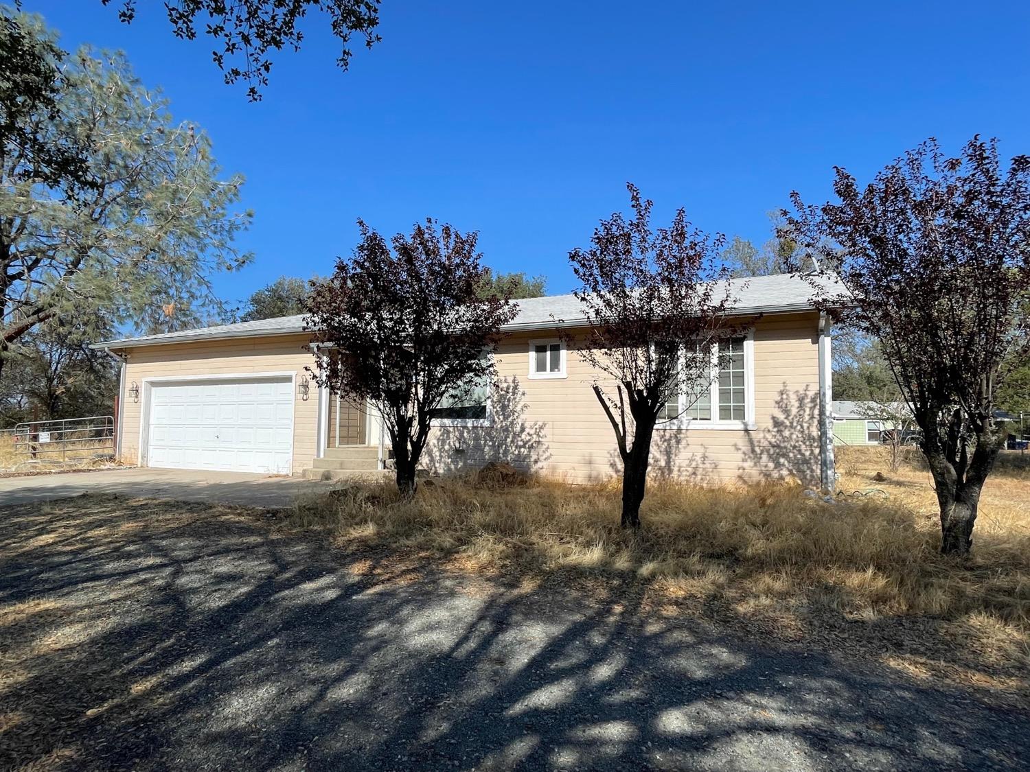 3351 Maravilla Dr, Coulterville, CA 95311 - MLS 222132158 - Coldwell Banker