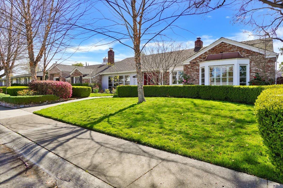 3120 American River Dr, Sacramento, CA 95864 MLS 223023258 Coldwell