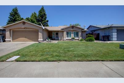 2137 Laredo Lane, Riverbank, CA 95367 - Photo 1