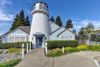 403 Lighthouse Drive - Photo 1