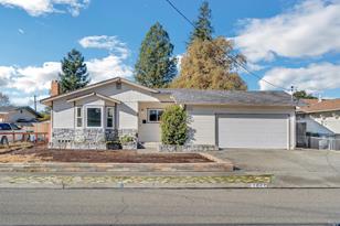 7847 Burton Ave, Rohnert Park, CA 94928 - MLS 322103640 - Coldwell Banker