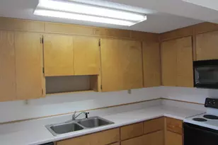 300 SW Miracle Strip Pkwy, Fort Walton Beach, FL 32548 - Photo 7