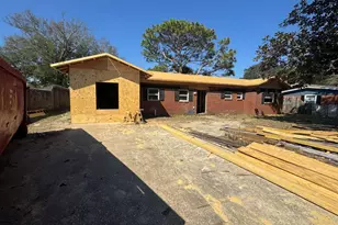 57 NW Hemlock Dr, Fort Walton Beach, FL 32548 - Photo 1