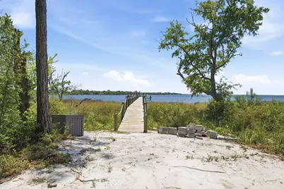 6913 Santa Clara Drive, Navarre, FL 32566 - Photo 15