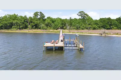 6913 Santa Clara Drive, Navarre, FL 32566 - Photo 9