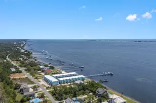 940 Sound Harbor Cir, Gulf Breeze, FL 32563 - Photo 61