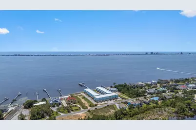 940 Sound Harbor Circle # 9, Gulf Breeze, FL 32563 - Photo 59