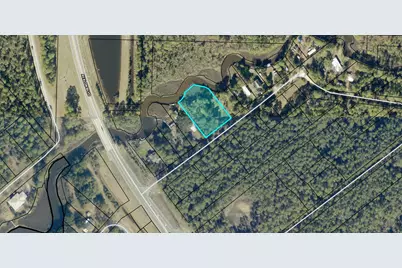 5816 Shady Bayou Lane, Milton, FL 32583 - Photo 1