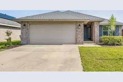 4737 Ashley Place Boulevard, Pace, FL 32571 - Photo 1