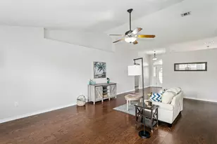 2298 Heritage Circle, Navarre, FL 32566 - Photo 11