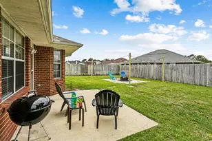 2298 Heritage Circle, Navarre, FL 32566 - Photo 29