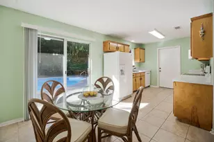 5708 Bentley Cir, Milton, FL 32570 - Photo 7