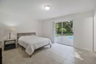 5708 Bentley Cir, Milton, FL 32570 - Photo 27