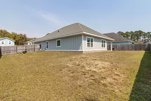3172 Heritage Oaks Cir, Navarre, FL 32566 - Photo 33