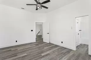 21 E Galvez Ct, Pensacola Beach, FL 32561 - Photo 37