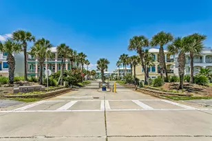 21 E Galvez Ct, Pensacola Beach, FL 32561 - Photo 5