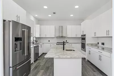 21 E Galvez Court, Pensacola Beach, FL 32561 - Photo 67