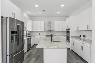 21 E Galvez Ct, Pensacola Beach, FL 32561 - Photo 67
