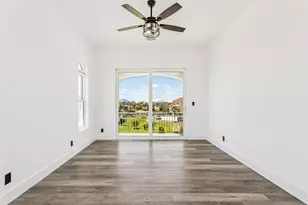 21 E Galvez Ct, Pensacola Beach, FL 32561 - Photo 39