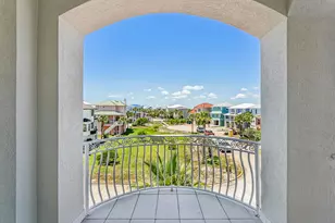 21 E Galvez Ct, Pensacola Beach, FL 32561 - Photo 25