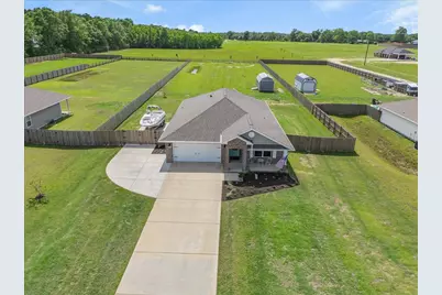 7821 Marion Way, Pace, FL 32571 - Photo 1