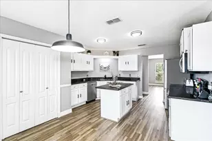 2511 Stormy Cir, Navarre, FL 32566 - Photo 9