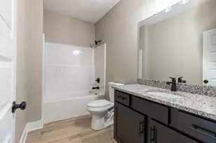 7727 Piper Cir, Milton, FL 32583 - Photo 19