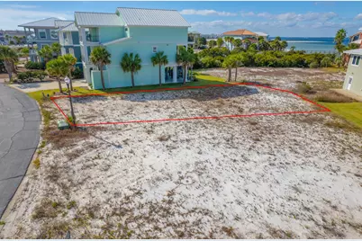 7660 Key West Drive, Navarre, FL 32566 - Photo 9