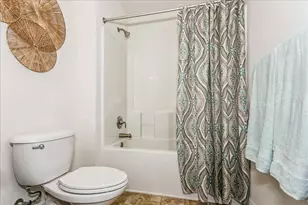 2021 Pelican Ln, Navarre, FL 32566 - Photo 21