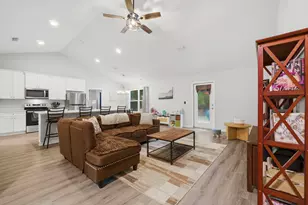 5284 Godfrey St, Crestview, FL 32539 - Photo 5