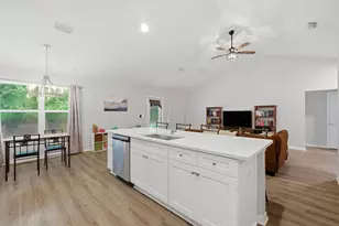 5284 Godfrey St, Crestview, FL 32539 - Photo 9