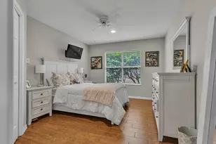 921 Shalimar Point Dr, Shalimar, FL 32579 - Photo 21