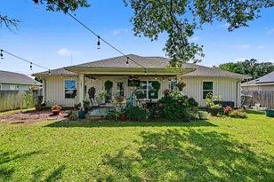 1860 Justice Cir, Gulf Breeze, FL 32563 - Photo 43